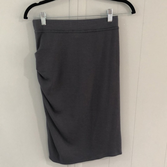 Aritizia Wilfred Free stretch skirt with ruching - Picture 5 of 8